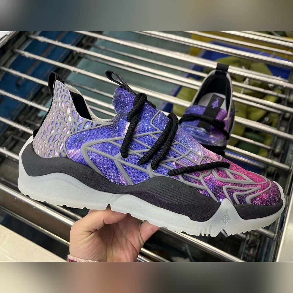 Sia Collective V3 Galaxy Men's Size 15